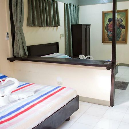Deparis Beach Resort Balabag  Экстерьер фото